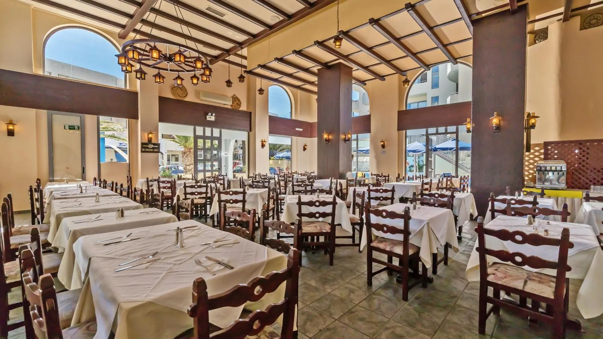 Lefkoniko Beach & Icarus Suite Apts Rethymno  Rethymno (Crete)