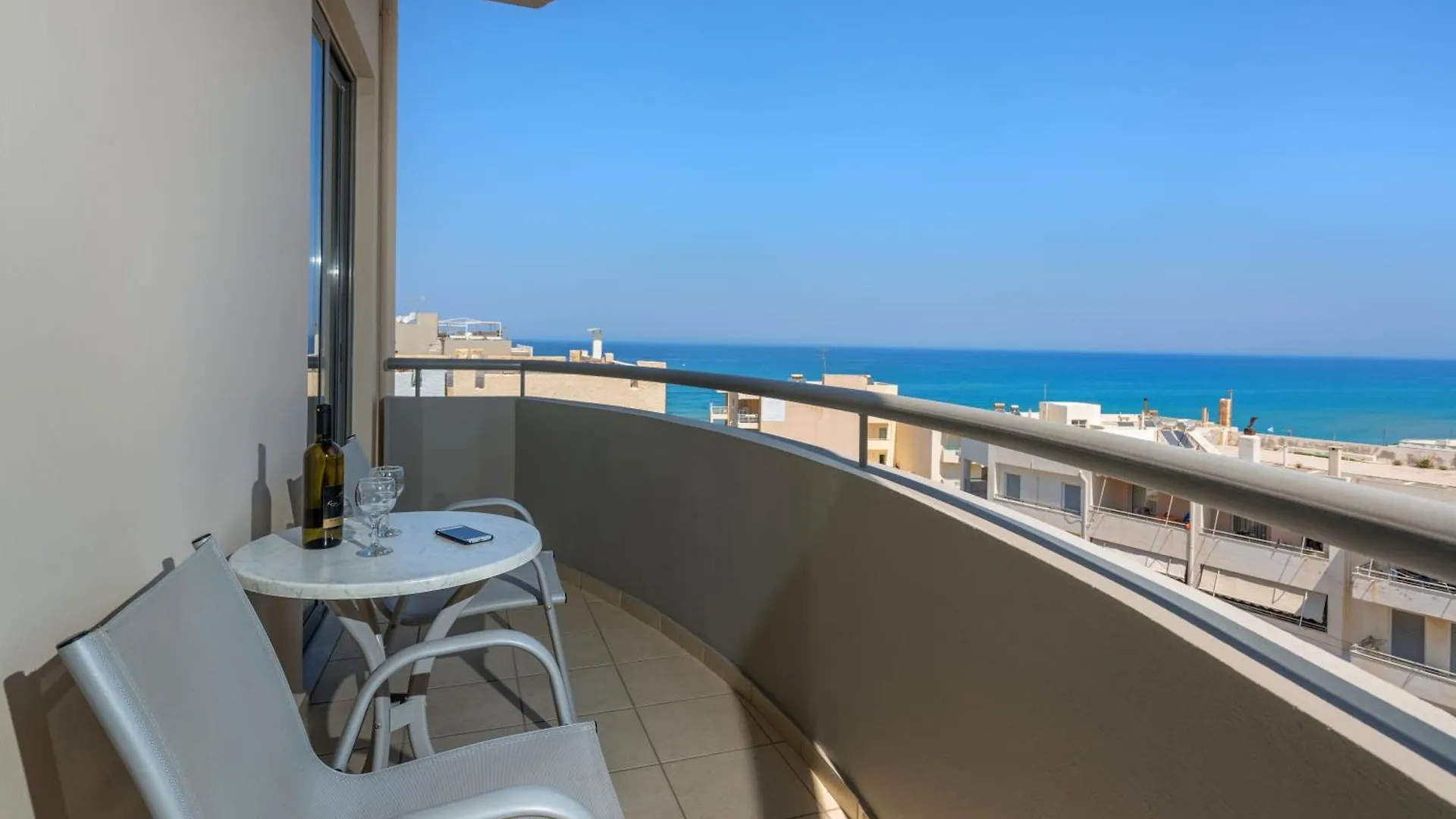 Lefkoniko Beach & Icarus Suite Apts Rethymnon 3*,